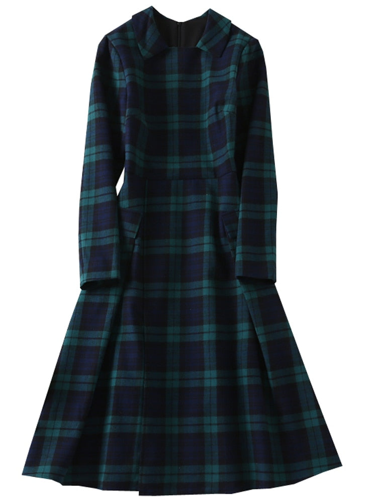 Kate Middleton Tartan Fit Flare Dress Blackwatch Navy Blue Green Check Plaid Pattern Dress