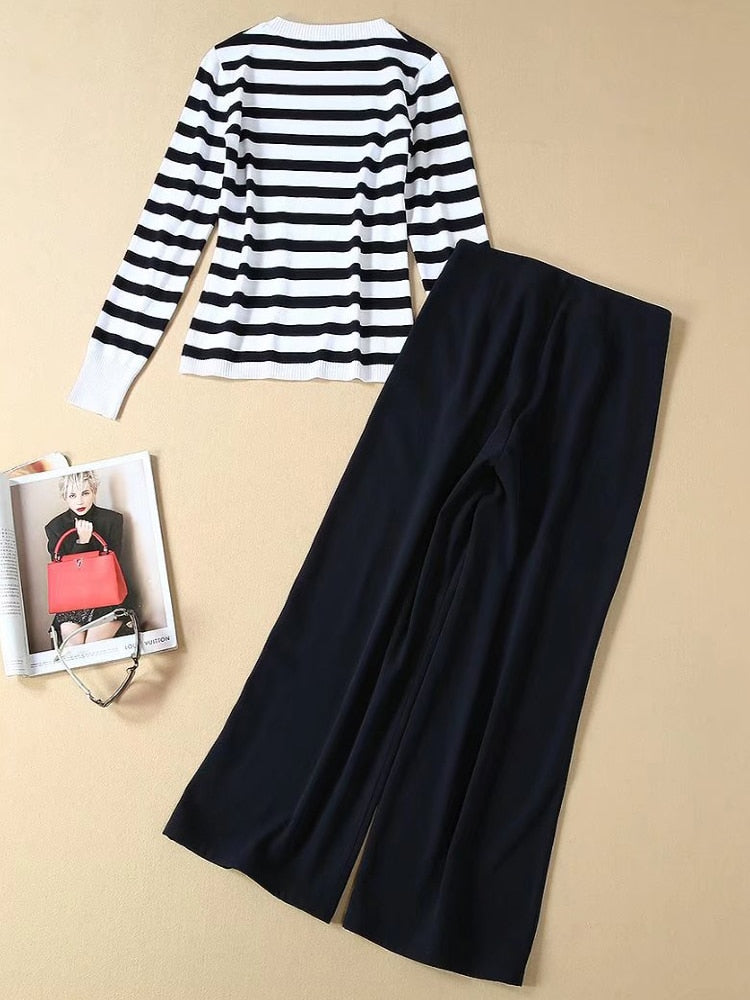 Kate Middleton Sailor Nautical Style Two Piece Striped Sweater Navy Blue Pants Trousers